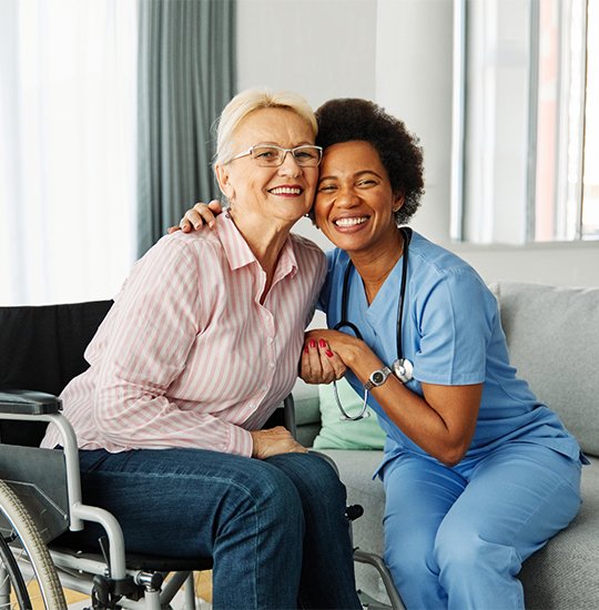 Dedicated caregiver delivering elderly home care San Rafael CA with personalized assistance for daily living needs.