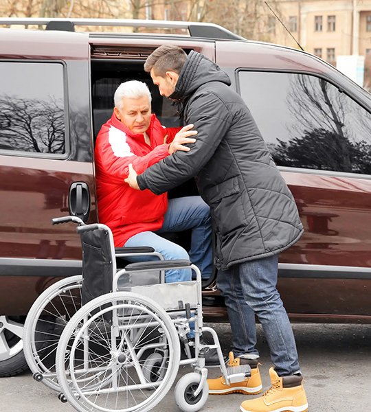 Dedicated care specialist providing dementia care San Rafael CA in a comfortable home setting.